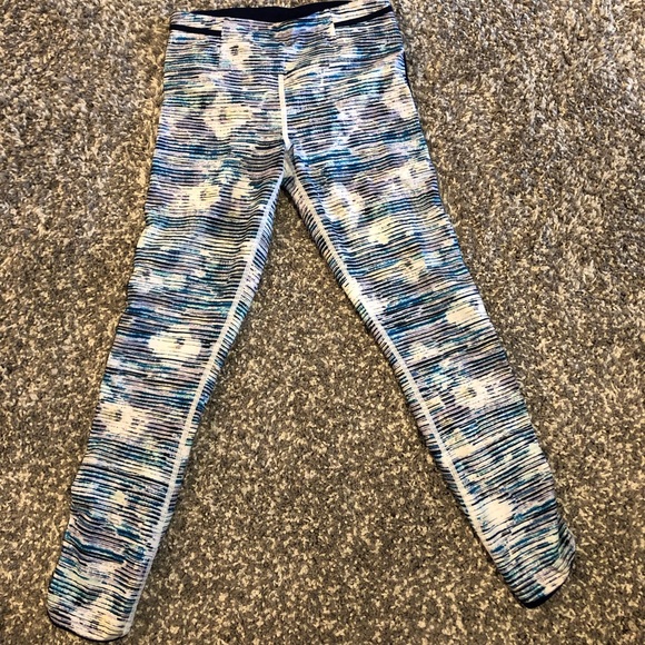 Real Quick Tight - Picture 2 of 6